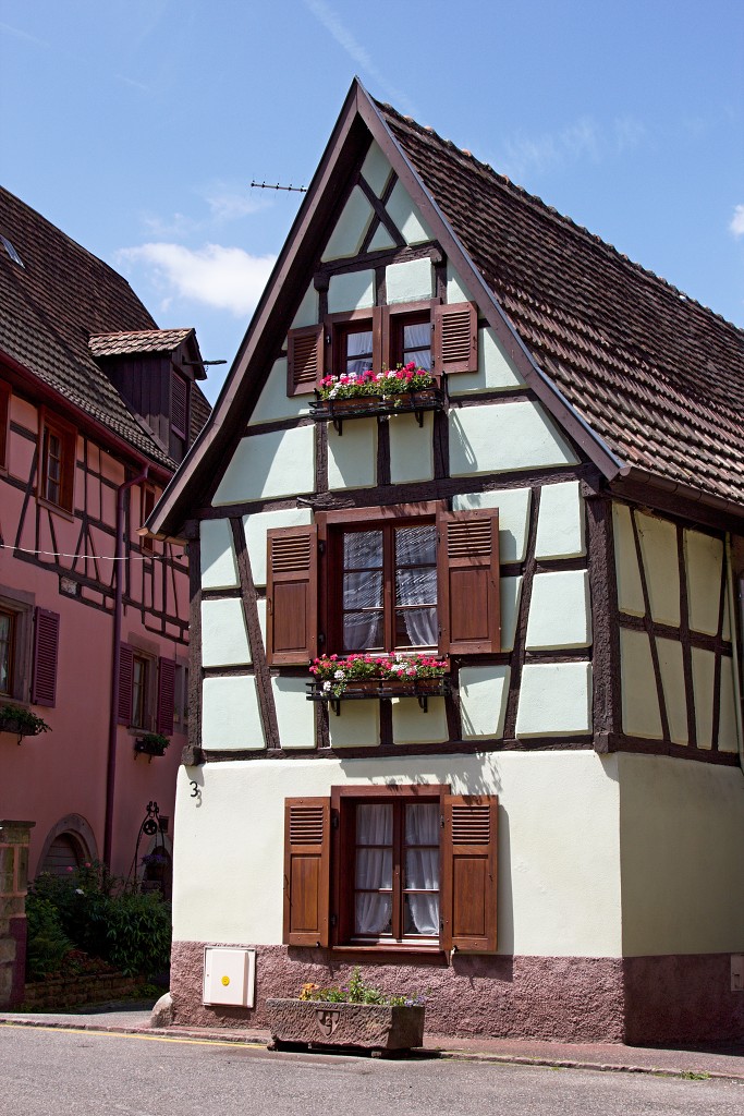 ribeauville hdr france frankrijk elzas vogezen vosges haut-rhin haut rhin Sinnplatz kasteel chateau Girsberg Saint Ulrich Haut-Ribeaupierre